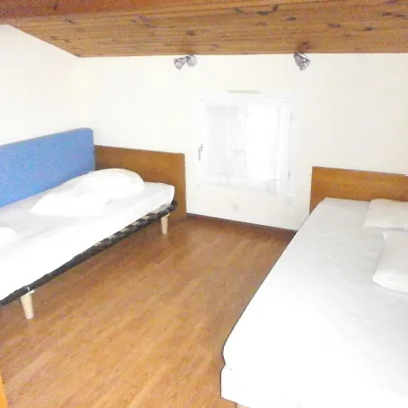 Maison De 3 Chambres A Saint Michel Chef Chef A 800 M De La Plage Avec Jardin Clos *