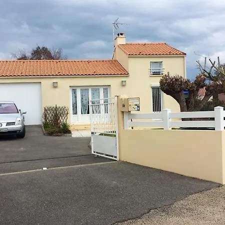 בית נופש Maison De 3 Chambres A Saint Michel Chef Chef A 800 M De La Plage Avec Jardin Clos סנט-מישל-שף-שף